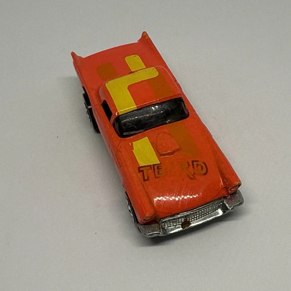 1977 Hot Wheels Pink Tbird Malaysia